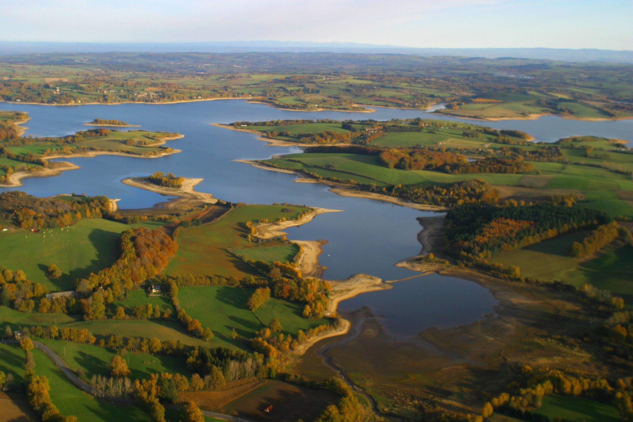 Lac de Pareloup